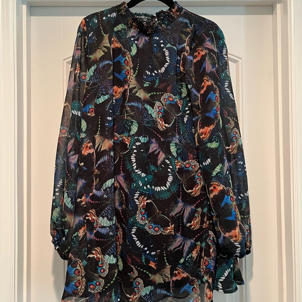 Show Me Your Mumu Monarch Butterfly dress. Size Medium.